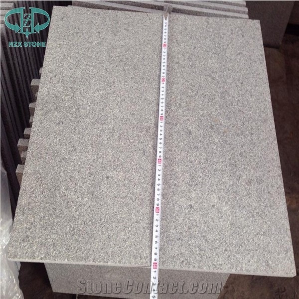 G654 Padang Dark, Seasame Black Tiles