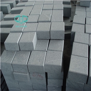 G654 Pineapple Tumbled Paving Stone, Padang Dark Granite Cubestone, China Yellow Rust Granite Cobble Stone for Paving Outside