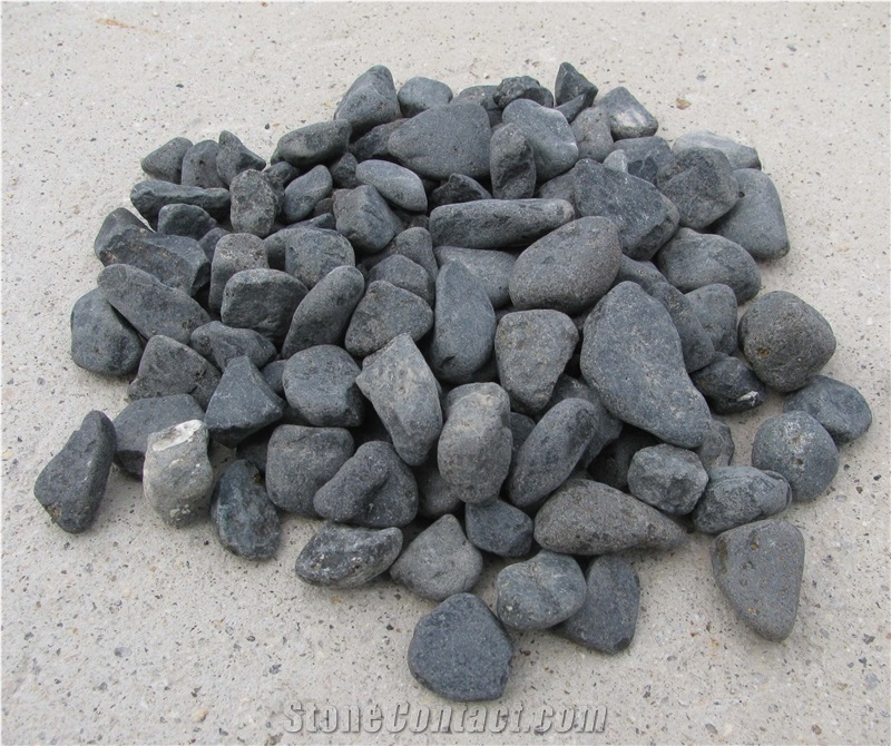 China Black Machine-Made Pebble & Grave