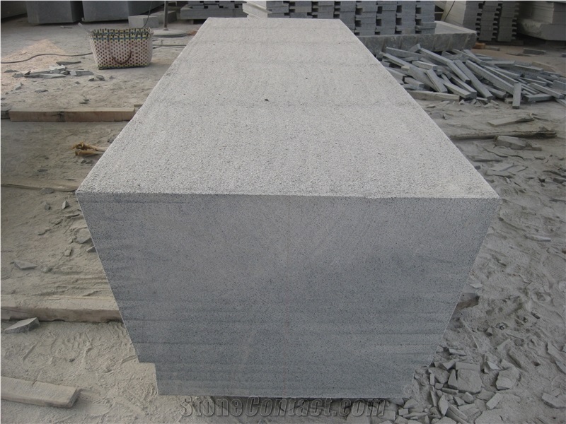 Grey Granite Flamed Kerbstones, G654 Granite Road Stone