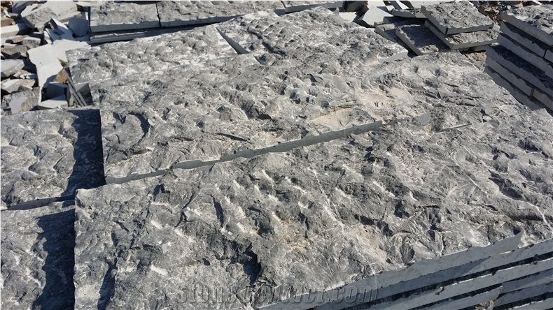 China Blue Stone Split Face Natural Cleft Face Bluestone Paver Tile Walling
