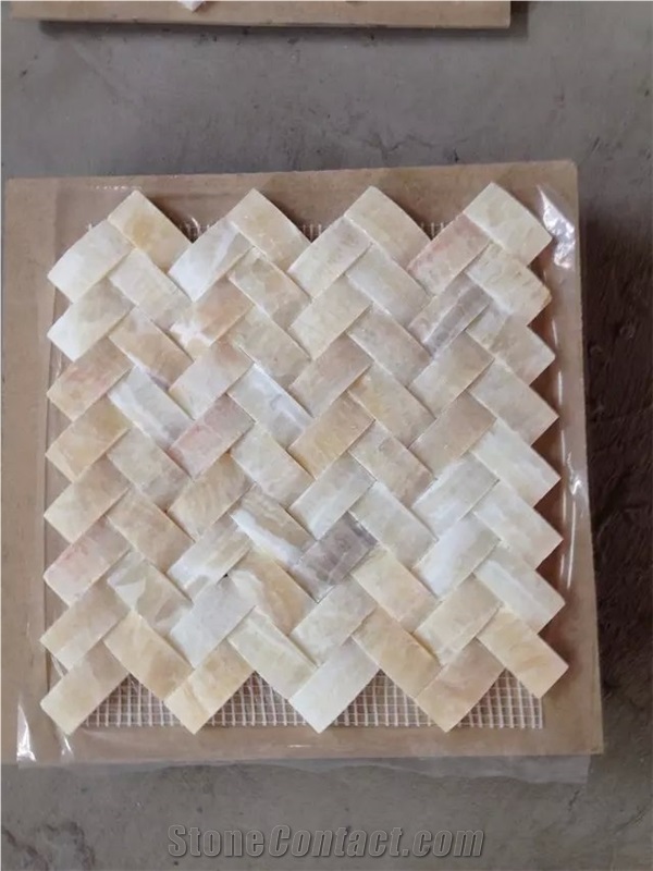 Polished Honey Onyx Basketweave Mosaic Design