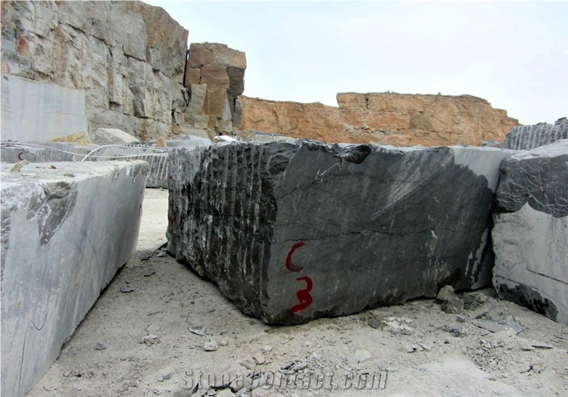 Black Esfahan Marble Blocks
