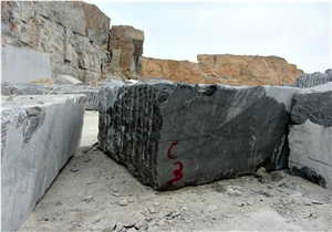 Black Esfahan Marble Blocks