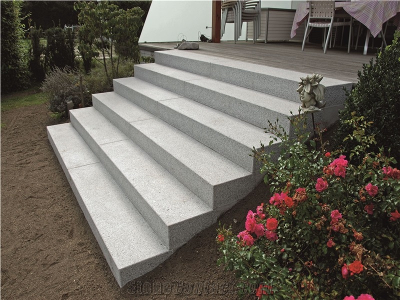 Sd G603 Siliver Crystal Grey Granite Bushhammered Wall Stone Steps