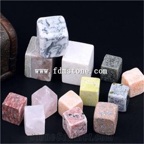 2016 Hot Sale Sipping Whiskey Stones Chilling Whisky Ice Stone Bar Accessories