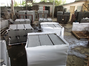 Hainan Black Basalt Kerbstone/Curbs Road Side Stone/ Kerbstone