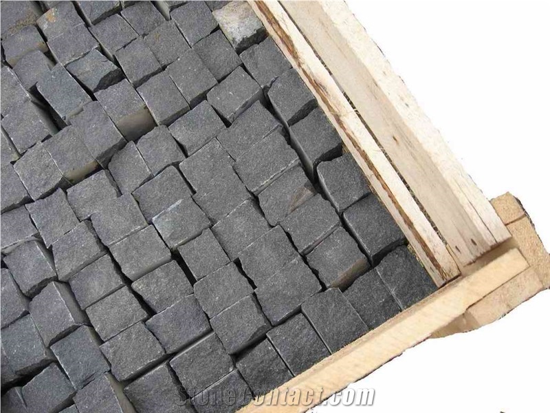 Hainan Black Basalt Brick Pavers Flooring Garden Pattern Stepping Exterior Pattern