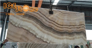 Translucent Wooden Onyx Slabs/Beige Onyx Slabs Tiles/Tv Background Decoration Stone/Counter Top Stone/Wall Covering Slabs Tiles/Home Decoration Building Stone/Onyx Pattern/Onyx Backlit