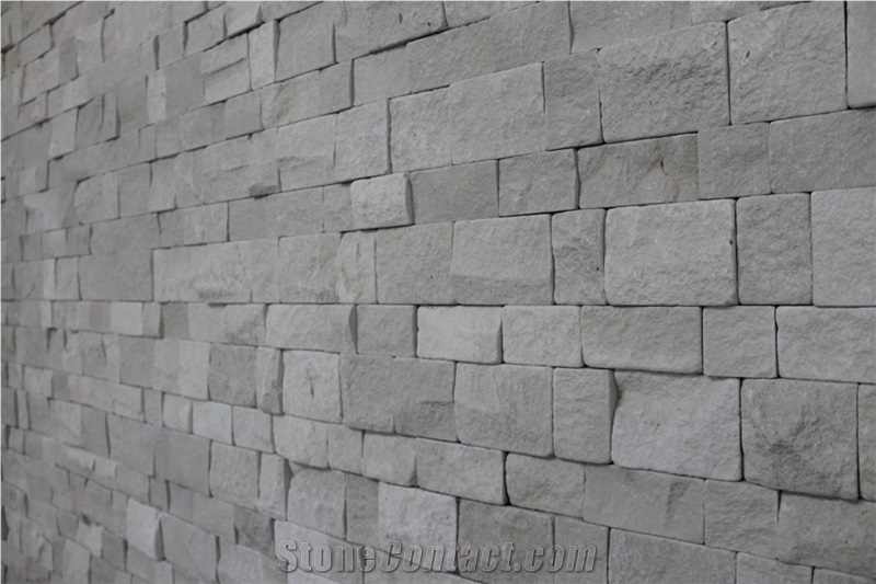 White Limestone Tumbled Wall Cladding Brick Stacked Ledge Stone, Indonesia Classic White Limestone Split Face Culture Stone Wall Cladding, White Limestone Stacked Stone Veneer