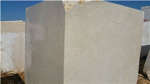Bilecik Beige Marble Blocks