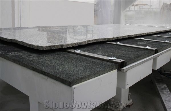 New Champion 5/Cl - Automatic bridge saw with 5 interpolated axes