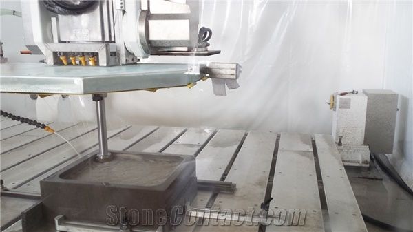 New Champion 700 CNC Bridge Saw Machine - 5 Axes Milling Machines