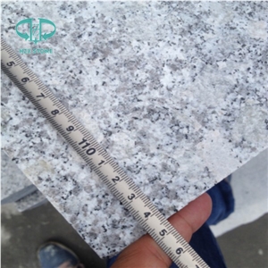 Flamed G602 Granite Grey Tile Slab, Cut-To-Size, Flamed, Steps,Risers,White Stone G602 Granite Slabs,China Grey Sardo,Cristallo Grigio,Mayflower Snow,Wall-Cladding
