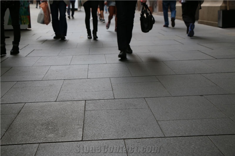 Riverina White Granite Flamed Surface Pavers