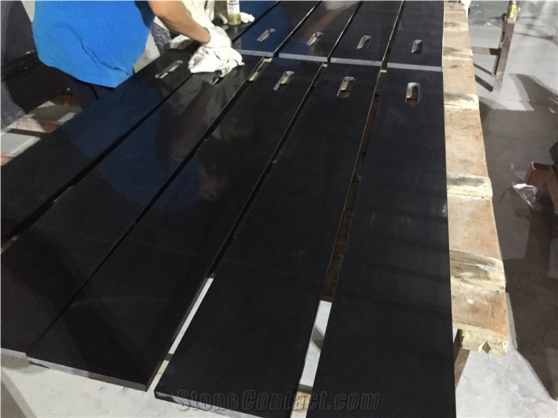 China Artificial Manmade Pure Black Quartz Stone Countertop for Kitchen & Bathroom, High Quality Black Quartz on Sales Direct from China Factory
