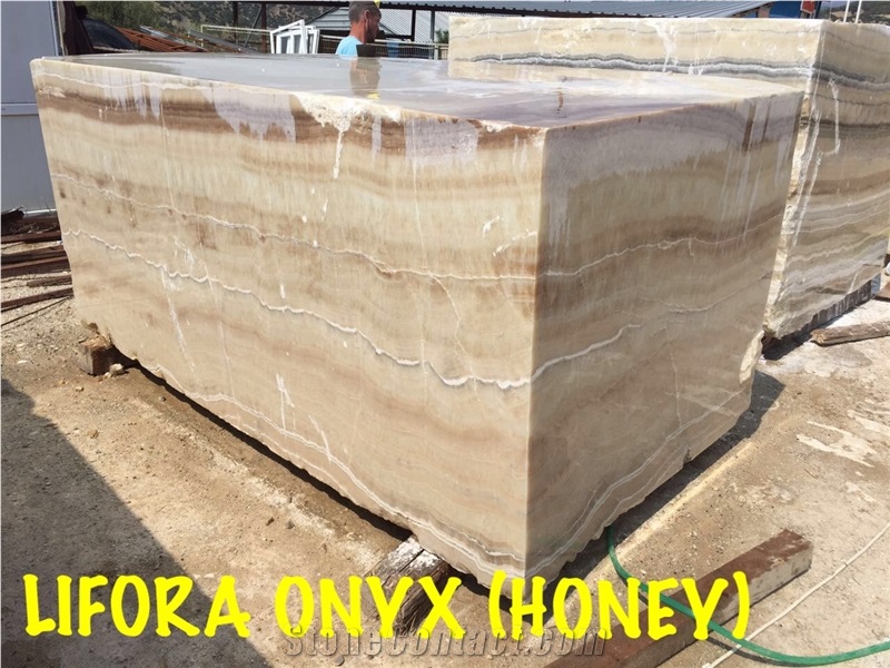 Lifora Onyx Block