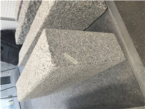 Chinese G341 Granite,China Cheap Grey Granite Kerbstone/G341 Granite Kerbstones,Lowest Price Granite,Rough Picked