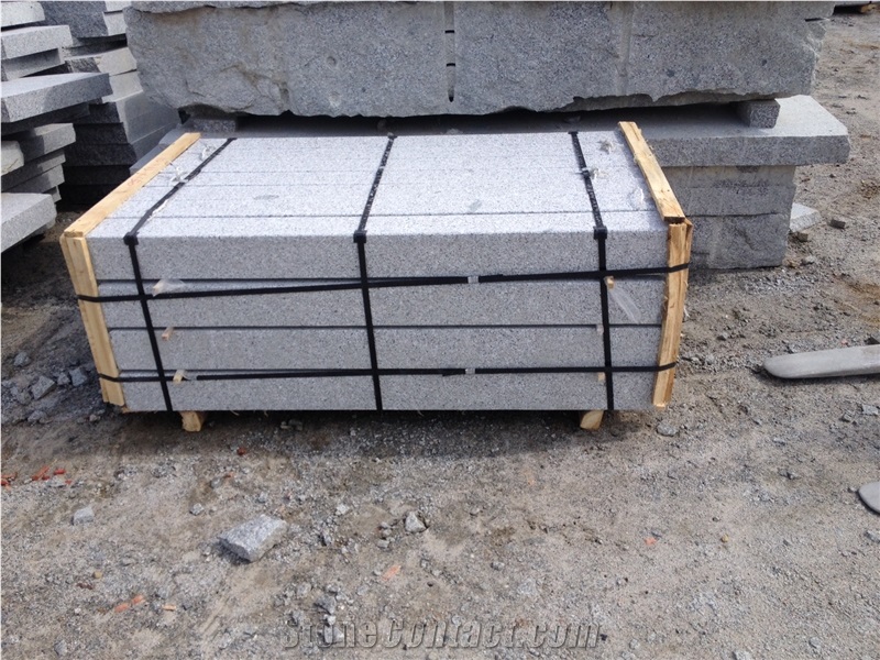 G341 Silver Grey Block Steps Kerbstones Fine Picked Bush Hammered