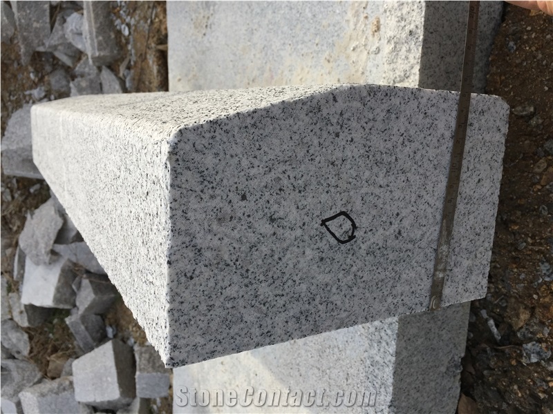 G603 Pohorski Tonalit Fantastic Silver Grey Kerbstones 100x25x12-25 cm