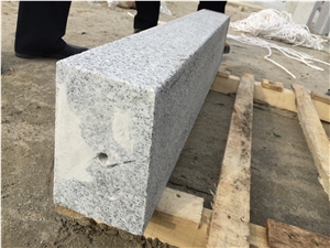 G603 Sliver Grey Pohorski Tonalit Silver Grey Kerbstones Flamed