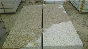 Own Factory Cheapest Price China G350 G682/Rusty Yellow/Sunset Gold/Golden Sand/Giallo Ming/Giallo Rusty/Ming Gold/Yellow Rust/Desert Gold/Giallo Fantasia Granite Kerbstones & Steps Own Factory Cheapest Price China G350 G682/Rusty Yellow/Sunset Gold/Golden Sand/Giallo Ming/Giallo Rusty/Ming Gold/Yellow Rust/Desert Gold/Giallo Fantasia Granite Kerbstones & Steps