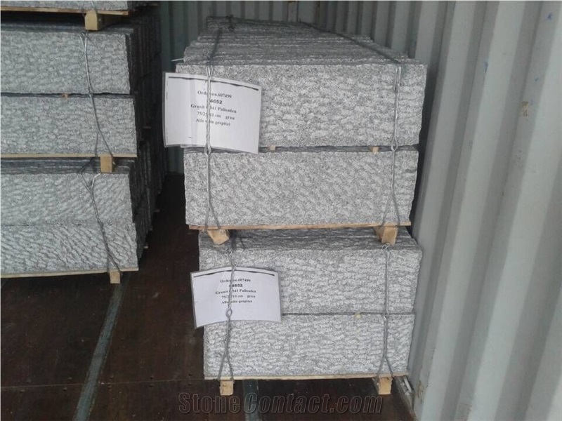 Shandong G341 Silver Grey Granite Good Quality Pineappled Palisades Kerbstones