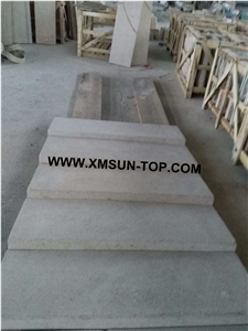 Bush Hammered Grey White Limestone Steps/ Greyish White Limestone Stair Riser/Pale Lime Stone Stair Treads/Grey Limestone Staircase/Natural Stone Stair