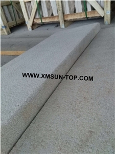Bush Hammered Grey White Limestone Steps/ Greyish White Limestone Stair Riser/Pale Lime Stone Stair Treads/Grey Limestone Staircase/Natural Stone Stair