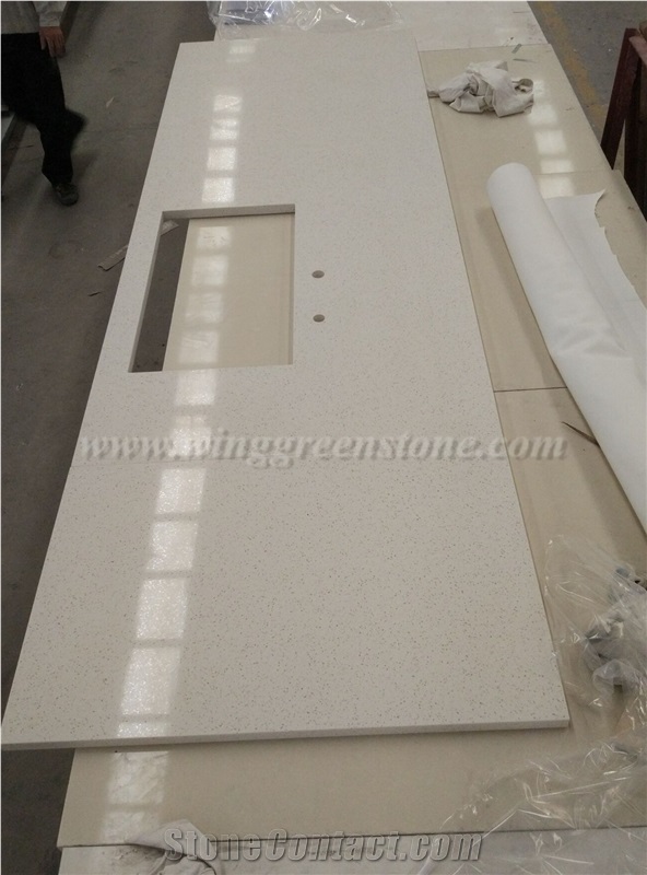 Chinese White Customised Quartz Kitchen Top, Polished Quartz Countertop, White Quartz Kitchen Countertop, Xiamen Winggreen Manufacture