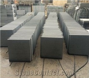 G654 Padang Dark Sesame Grey Kobra China Impala Black Granite Polished Flamed Slabs Tiles