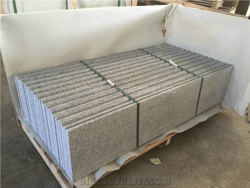 Hot Sale China Cheapest G603 Grey Seasame Granite/Bullnosed Granite Step/Stair Treads/Risers/Staircase/Deck Stair/High Quality Chinese Steps/Best Price Granite
