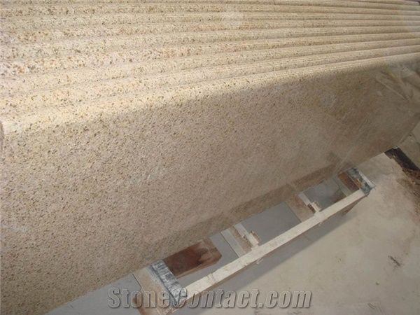 Cheap G682/Giallo Padang/Giallo Rustic/Gold Leaf/Golden Cristal/Golden Crystal/Padang Amarillo/Padang Gelb/Palace Sand/Dawa Yellow Granite Kitchen Countertops/Bench Tops/Bar Top/Worktops/Island Tops