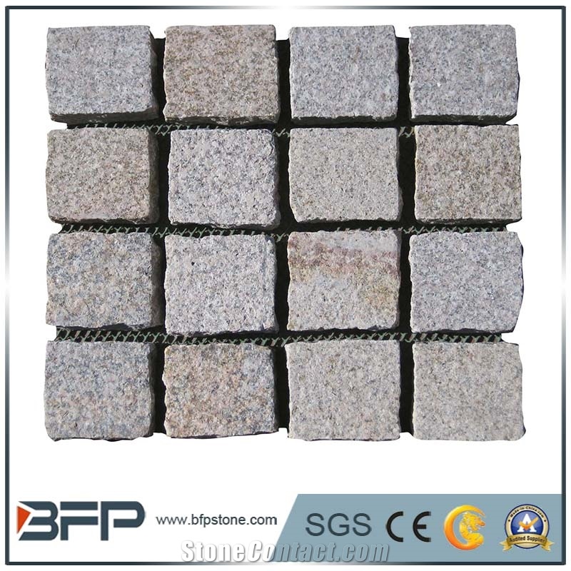 China Rustic Yellow Granite G682 Cobbles, Desert Gold G3582 Granite Paving Stone,China Gold Leaf Granite Cube Stone, Yellow Rock Padang Yellow Granite Cobbles Split Tumbled Surface
