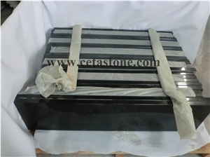 China Black Monument Kerbs, Black Granite Graveyard Products