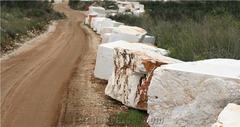 Veseljko Limestone Blocks