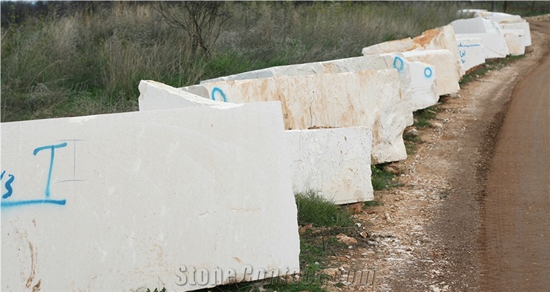 Veseljko Limestone Blocks