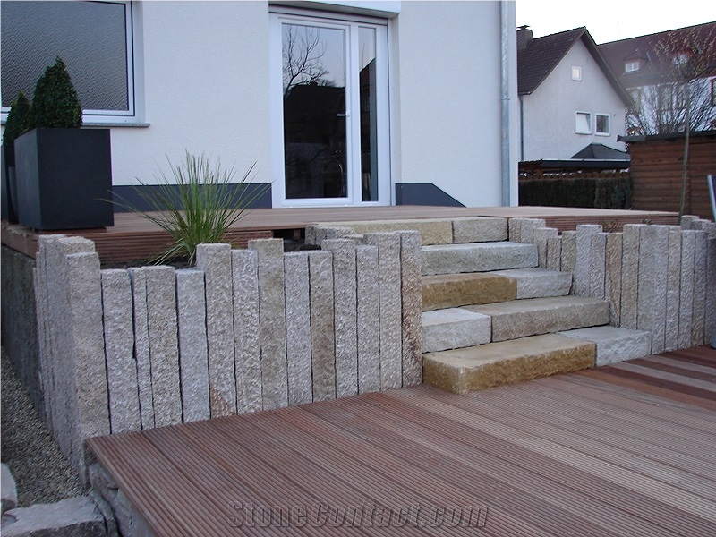 Cotta Sandstone Masonry Retaining Wall
