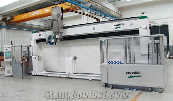 New Dorico 1700 Lathe with Three Interpolated Axes