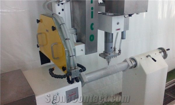 New Dorico 1700 Lathe with Three Interpolated Axes