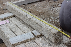 Chiseled Granite Palisade