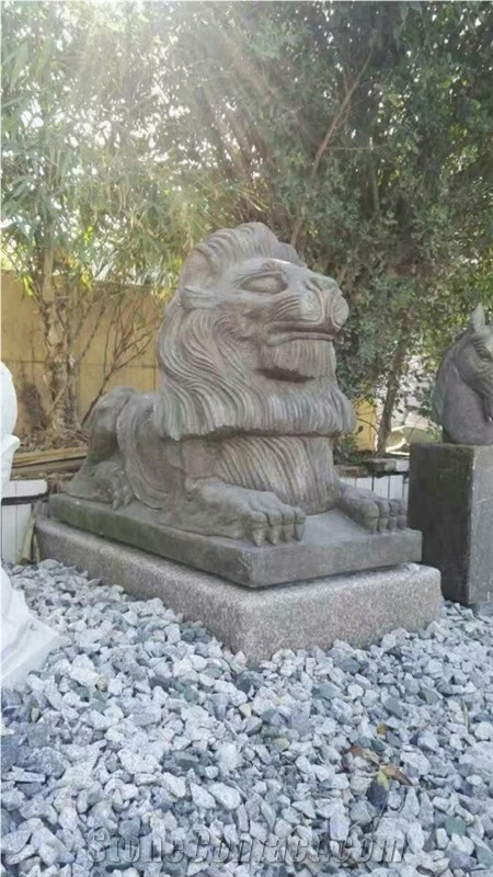 Lion Scupture,Grey Granite Landscape Lion State