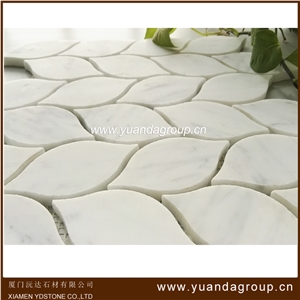 Calacatta White Marble Leaf Mosaic Pattern
