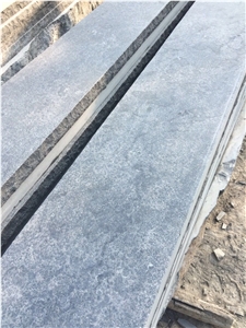 China Chateau Limestone Steps, Blue Limestone Floor Paving Sliver Valley Coping &Steps & Pavers China Chateau Limestone Steps, Blue Limestone Floor Paving Sliver Valley Coping &Steps & Pavers