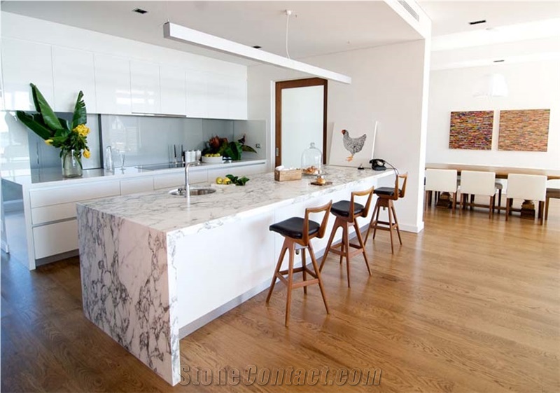 Calacatta Mezza Macchia Kitchen Bench Top