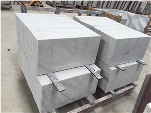 Carrara White Bathtub