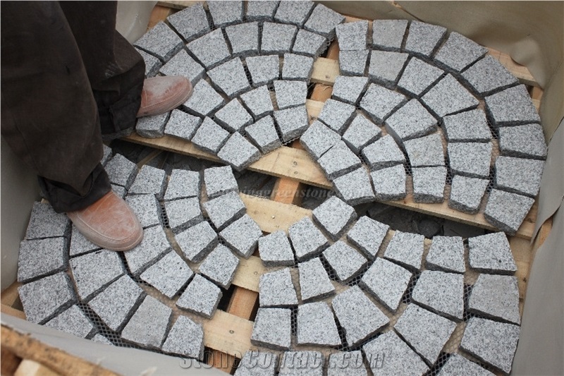 China Grey Granite Cubes on Net, G603 Cobble Stone, Squar Shape Granite Paving Sets, Sesame White Cube Stone on Net, G603 Floor Covering, Xiamen Winggreen Manufacturer
