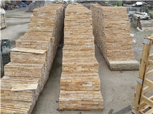 Popular Yellow Sandstone Culture Stone/Stacked Stones/Veneer Stones Panel for Exterior Decoration and Wall Cladding with Cheap Price, Winggreen Stone