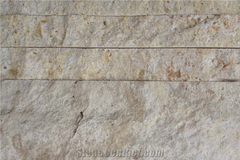 Desserto Giallo Limestone Split Face Stacked Wall Veneer, Beige Limestone Wall Cladding, Cultured Stone
