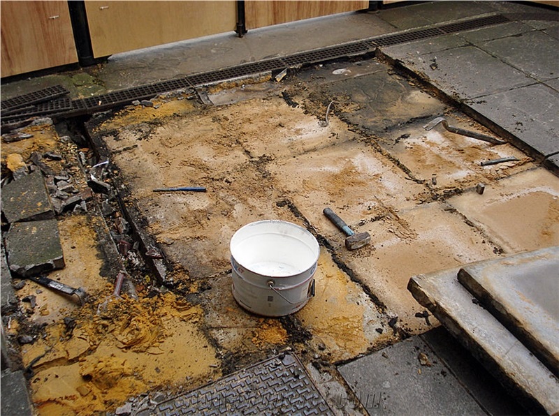 The Redesign and Fitting Of Front Courtyard Paving